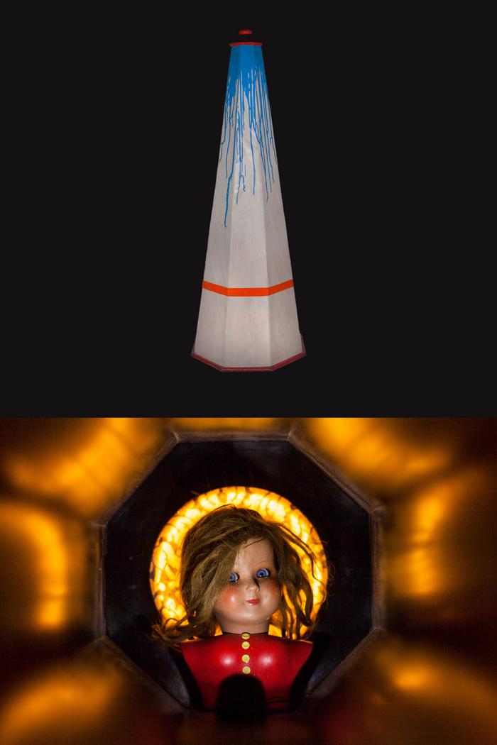 Guarda che so, 2015, ( con dettaglio dell’interno) cono di legno intagliato, stuccato e dipinto a mano, con visore, mezzo busto di bambola vintage e luce interna